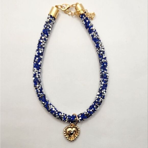 Adjustable Pet Collar with Shiny Artificial Gemstones for Cats and‎ Dogs Size M - Picture 2 of 3